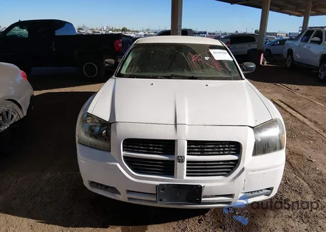 2007 Dodge Magnum z USA, uszkodzony, nr VIN 2D4FV47T37H610891